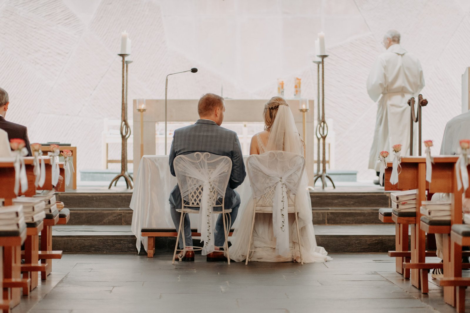 Mehr Bilder der kirchlichen Trauung 